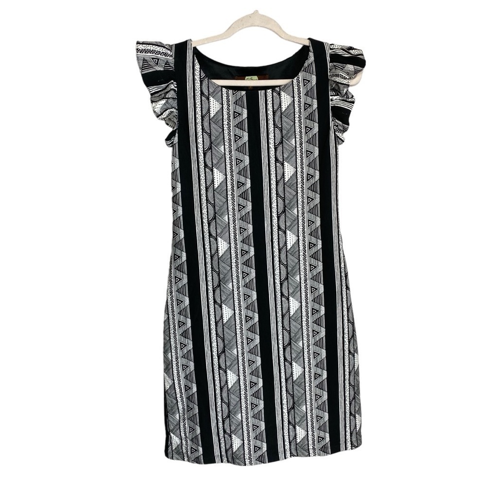 Eva Franco Aztec Stripe Ruffle Sleeve Dress Black White Size 4